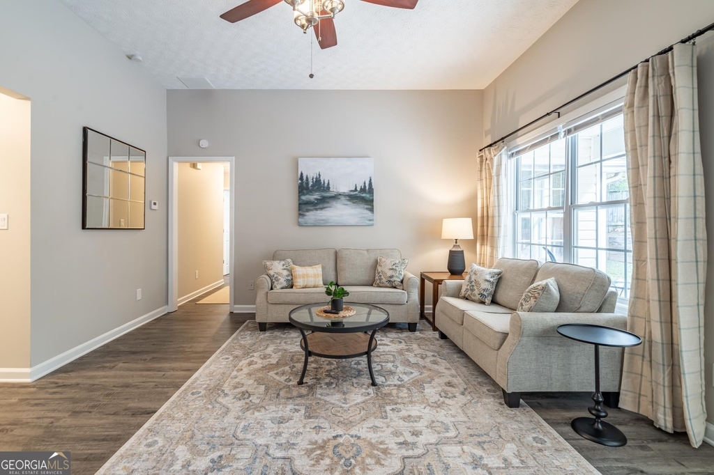 104 Kingston Pointe Drive - Photo 7