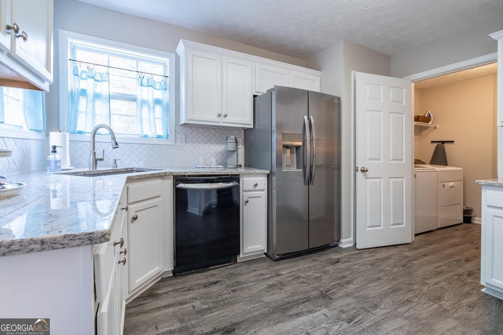 104 Kingston Pointe Drive - Photo 10