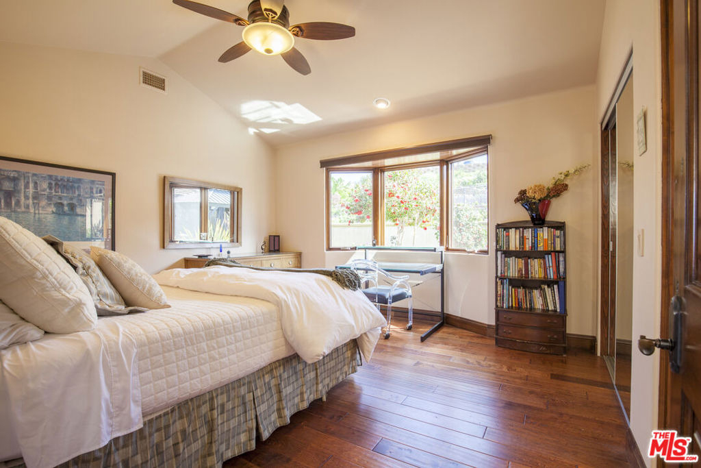 2624 Costebelle Drive - Photo 23