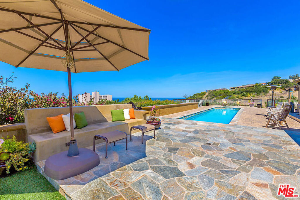 2624 Costebelle Drive - Photo 34