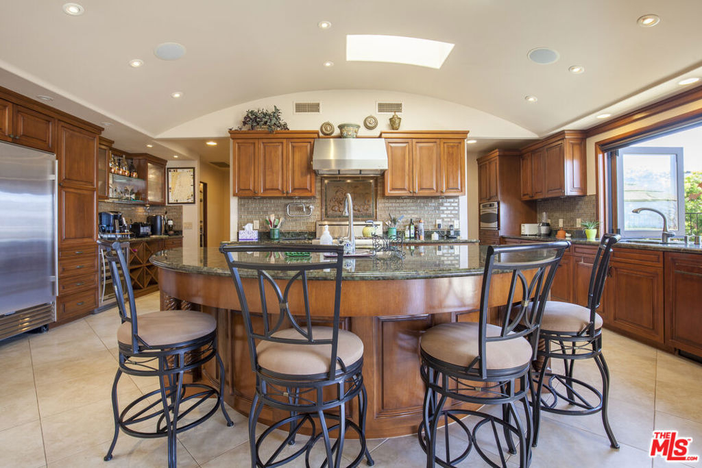 2624 Costebelle Drive - Photo 12