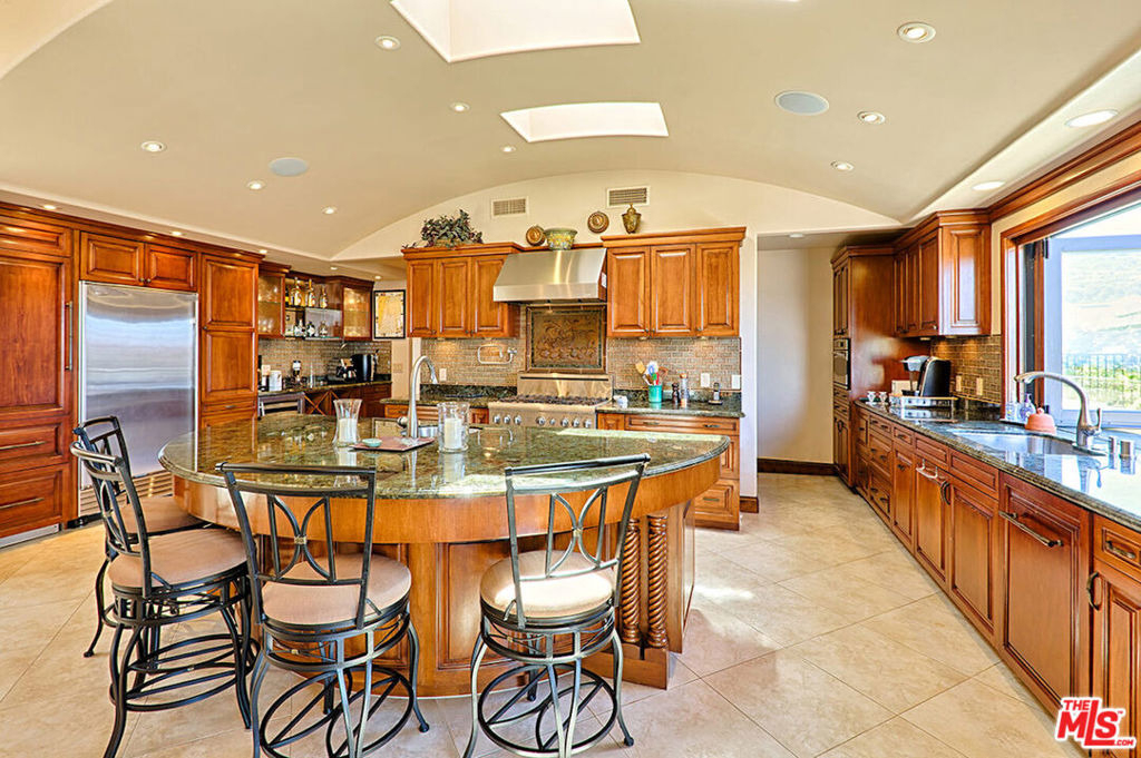 2624 Costebelle Drive - Photo 9