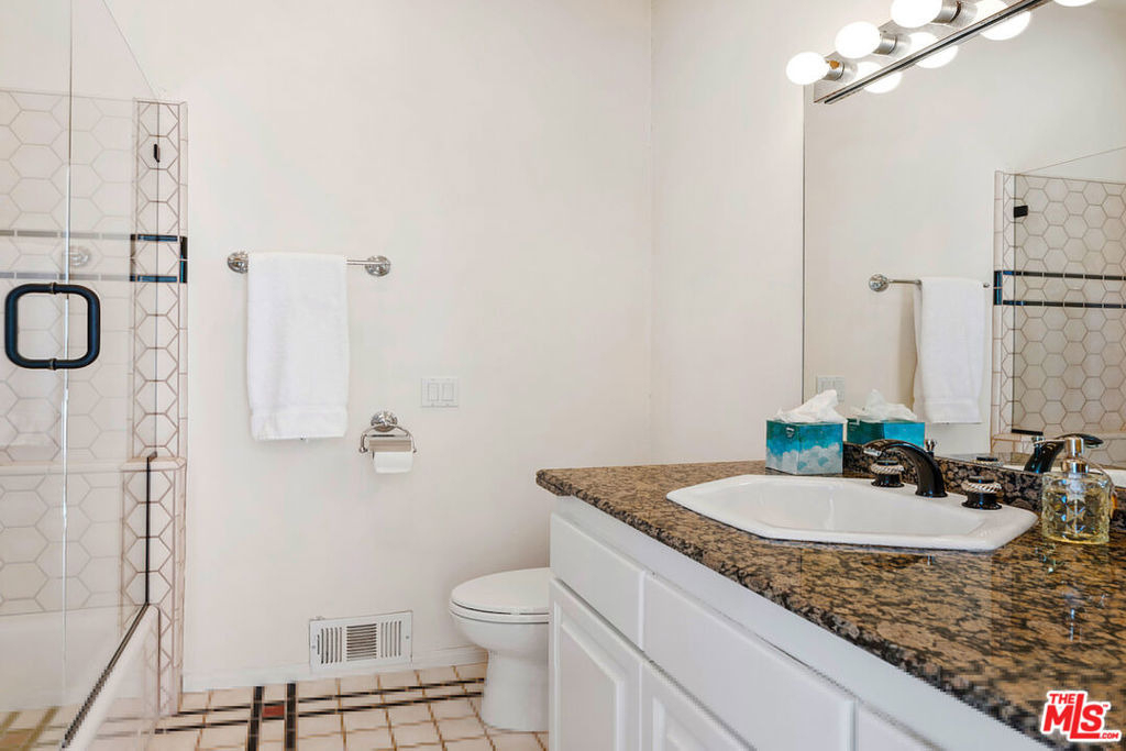 7350 Brodiaea Way - Photo 52