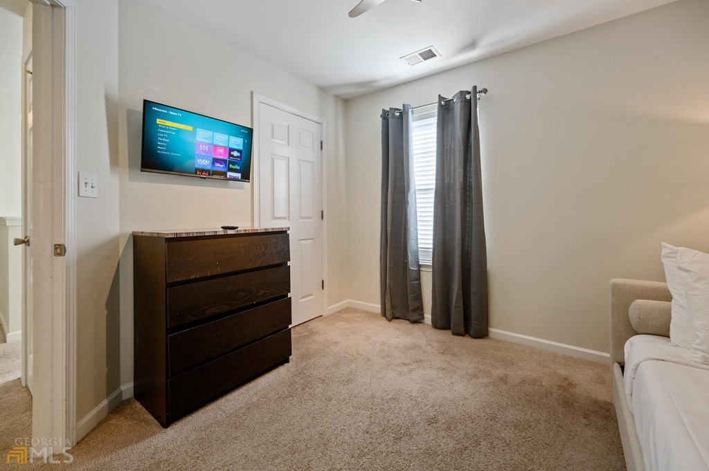 4632 Liberty Square Drive - Photo 16