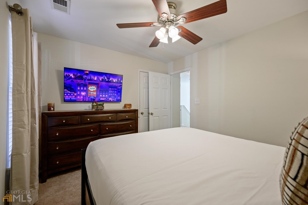 4632 Liberty Square Drive - Photo 19