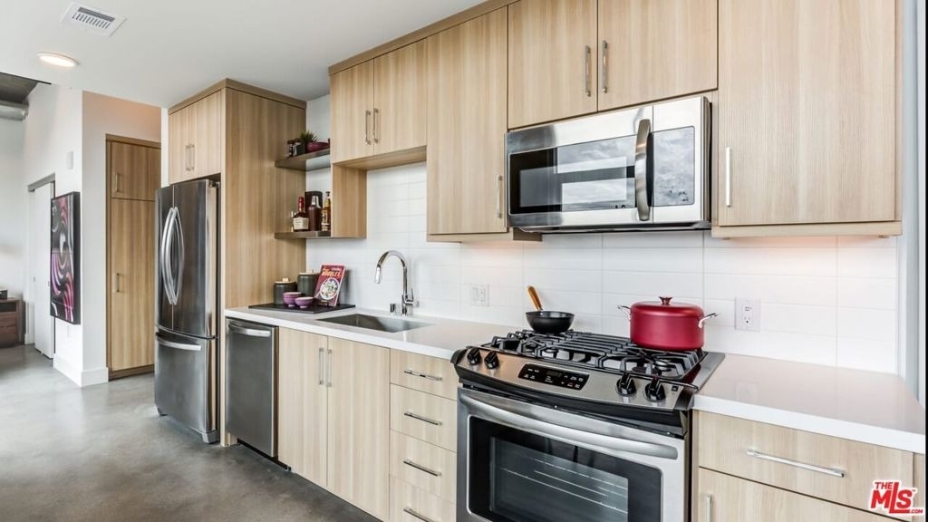 695 S Santa Fe Avenue - Photo 7