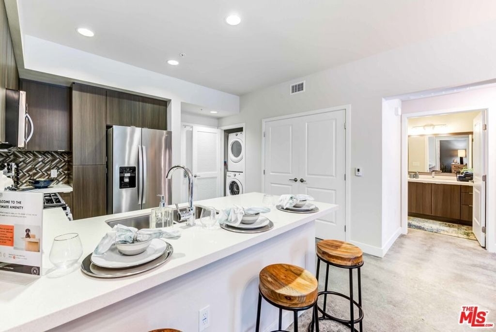 7290 Edinger Avenue - Photo 45