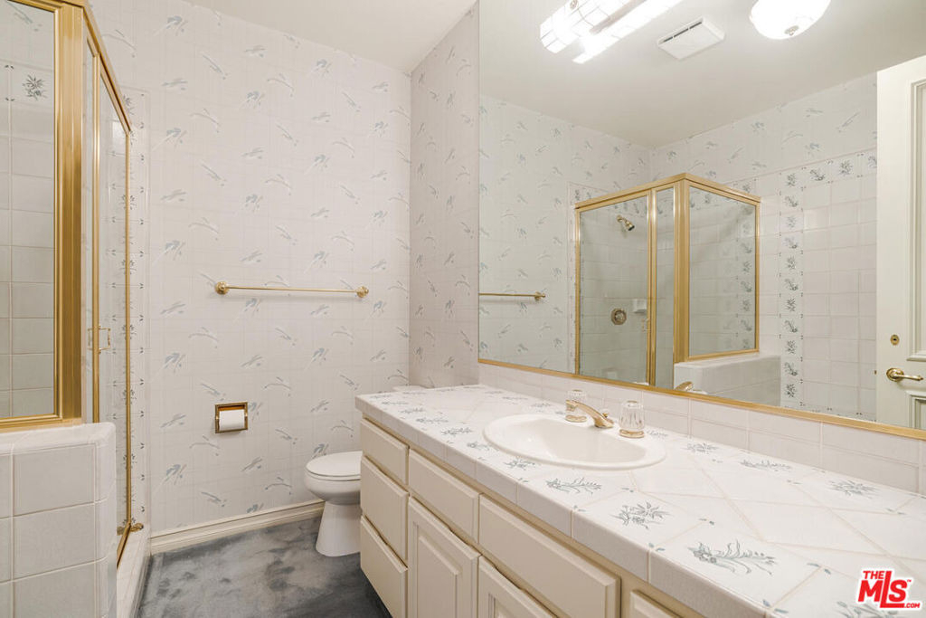 604 N Linden Drive - Photo 19