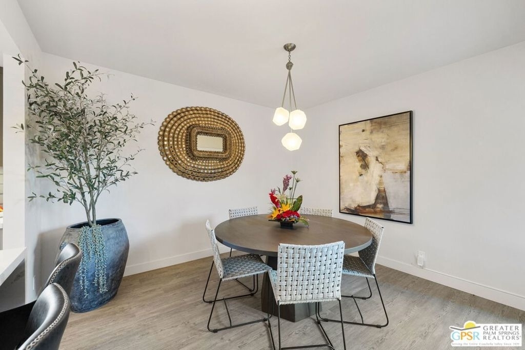 300 E Tiffany Circle - Photo 12