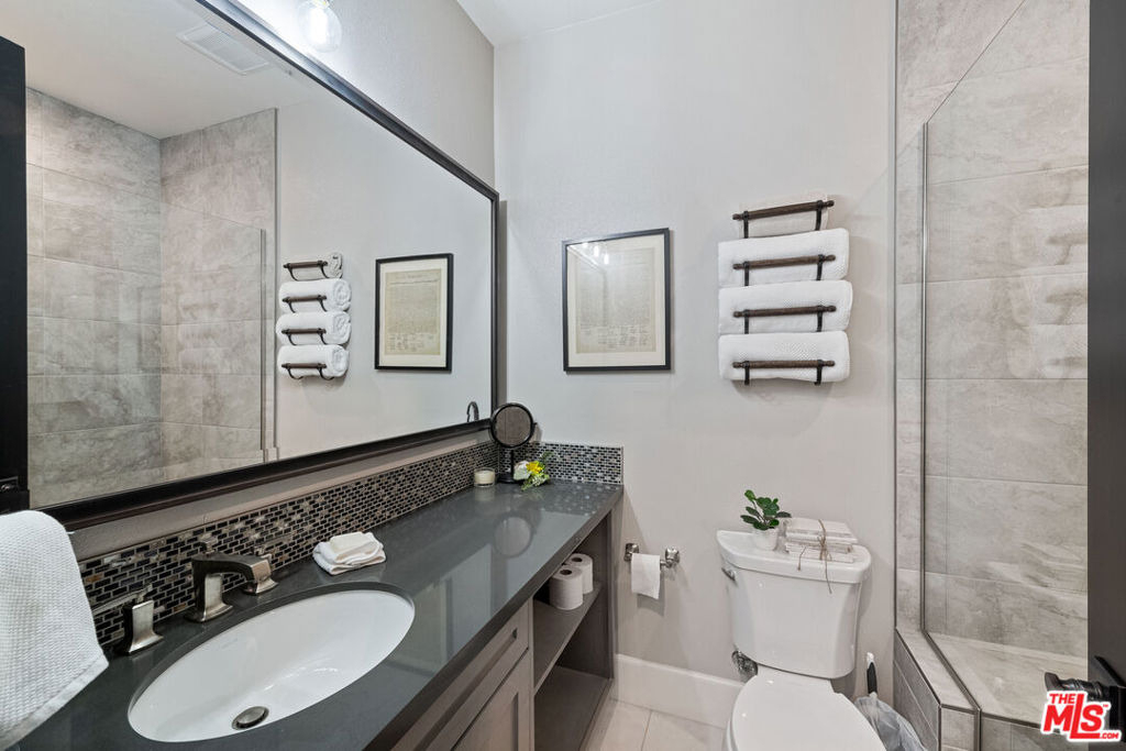55140 Spring Creek Court - Photo 16