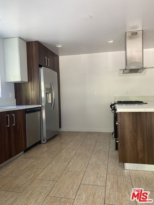 1968 N Lake Avenue - Photo 2