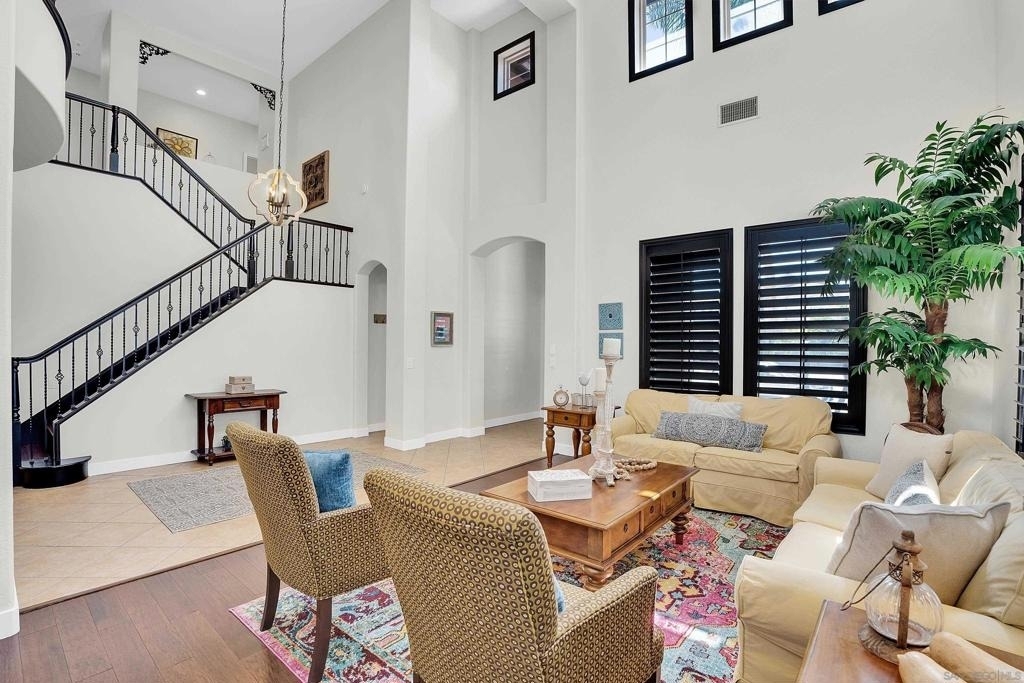 1306 Traver - Photo 17