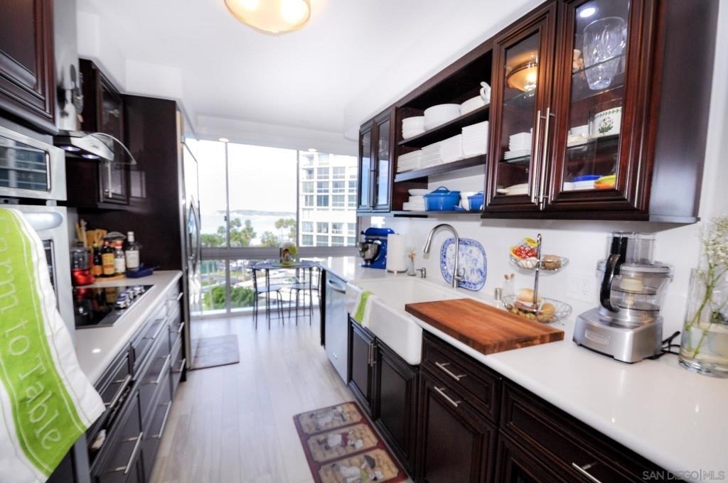 1820 Avenida Del Mundo - Photo 8
