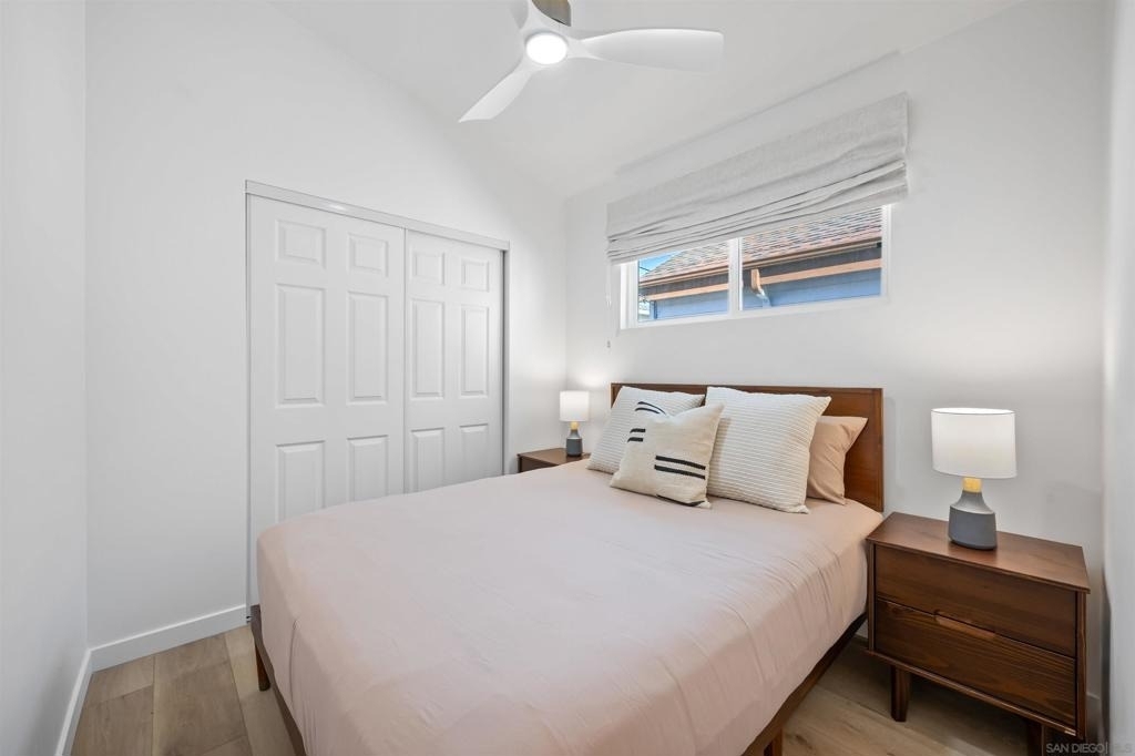 836 Island Ct - Photo 13
