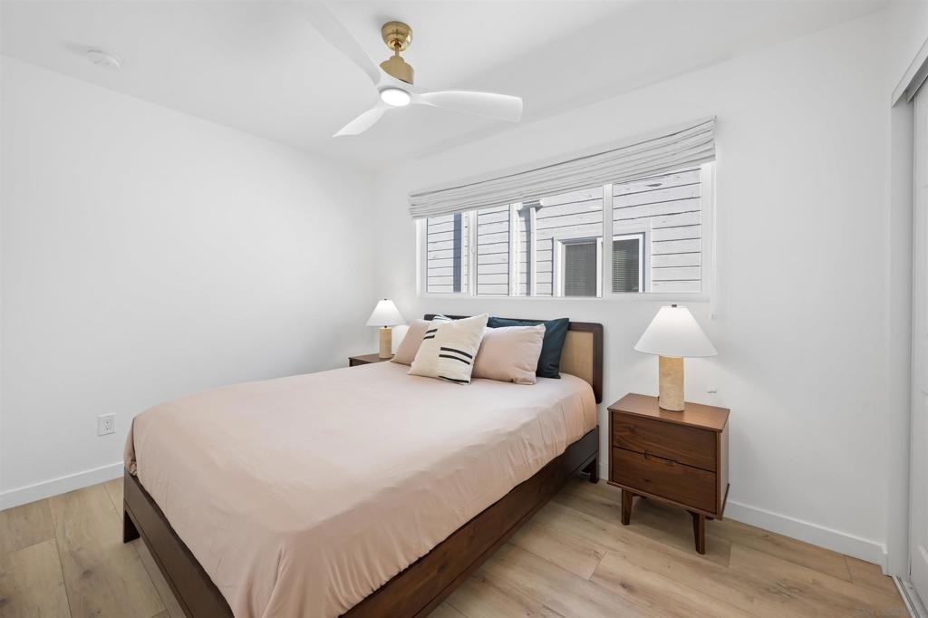 836 Island Ct - Photo 10