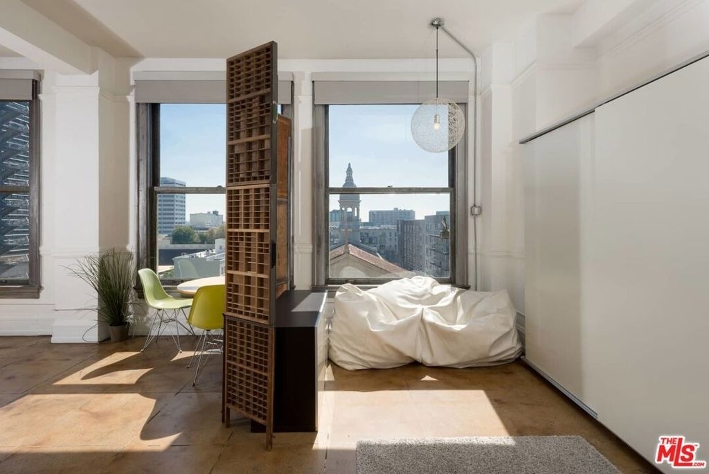 108 W 2nd Street - Photo 12