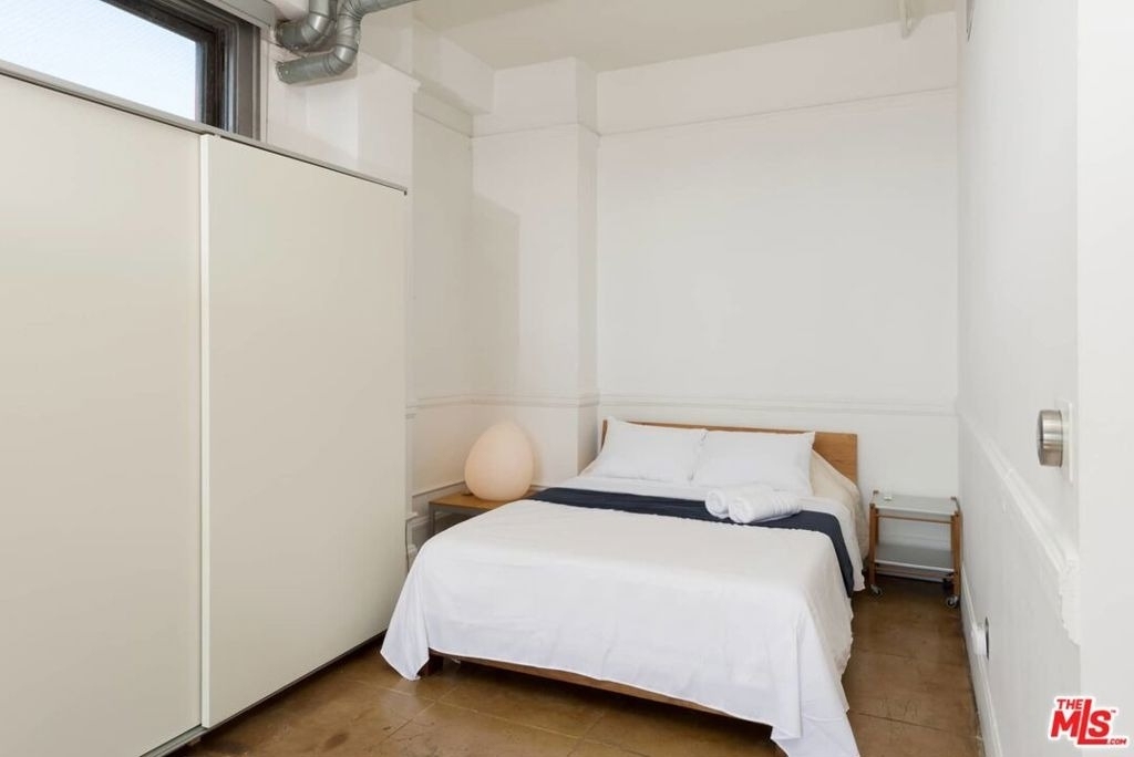 108 W 2nd Street - Photo 13