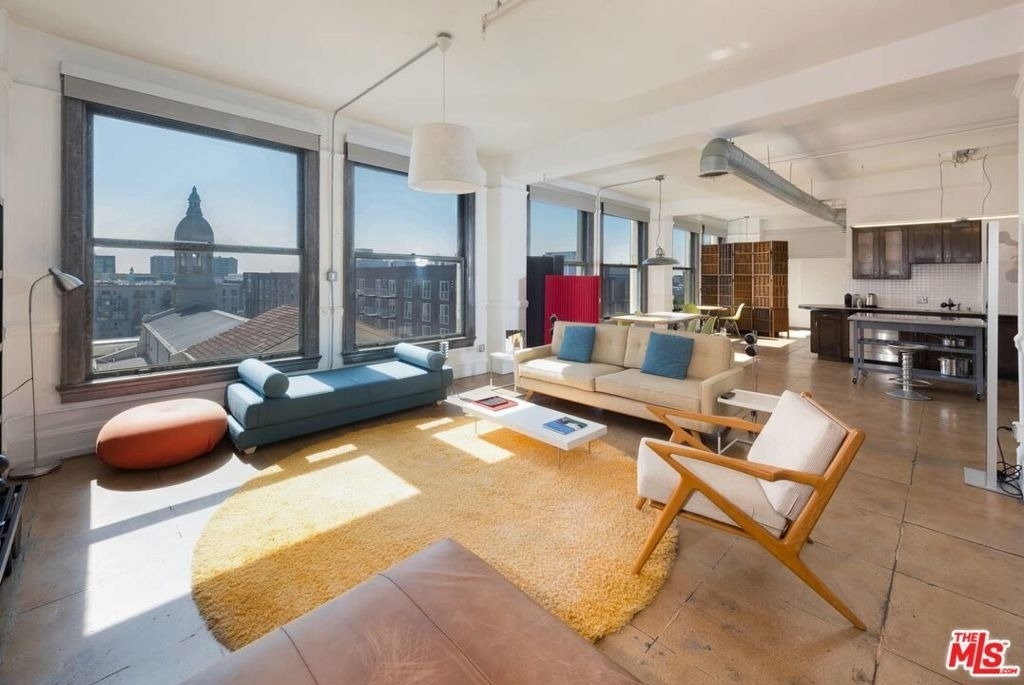 108 W 2nd Street - Photo 1