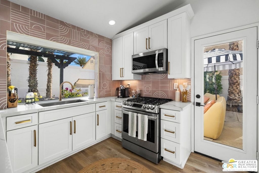 45420 Desert Fox Drive - Photo 31