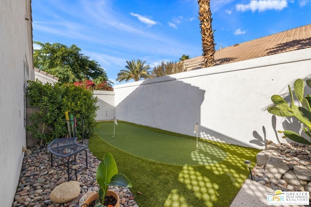 45420 Desert Fox Drive - Photo 8