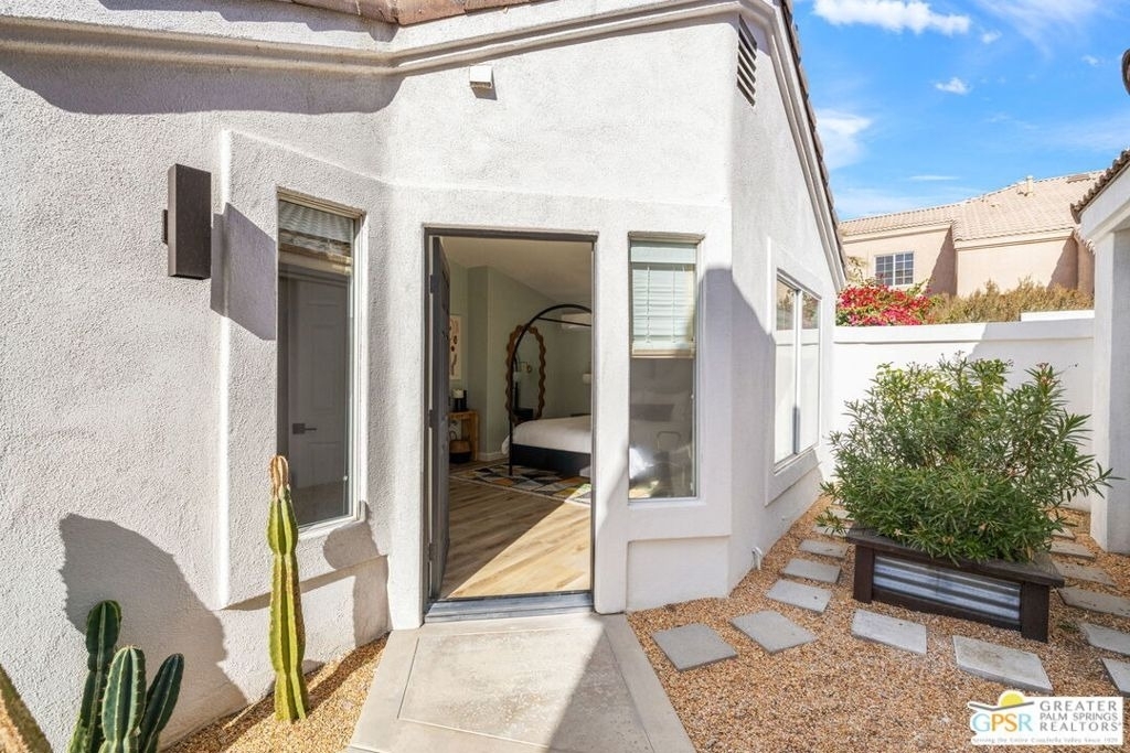45420 Desert Fox Drive - Photo 16
