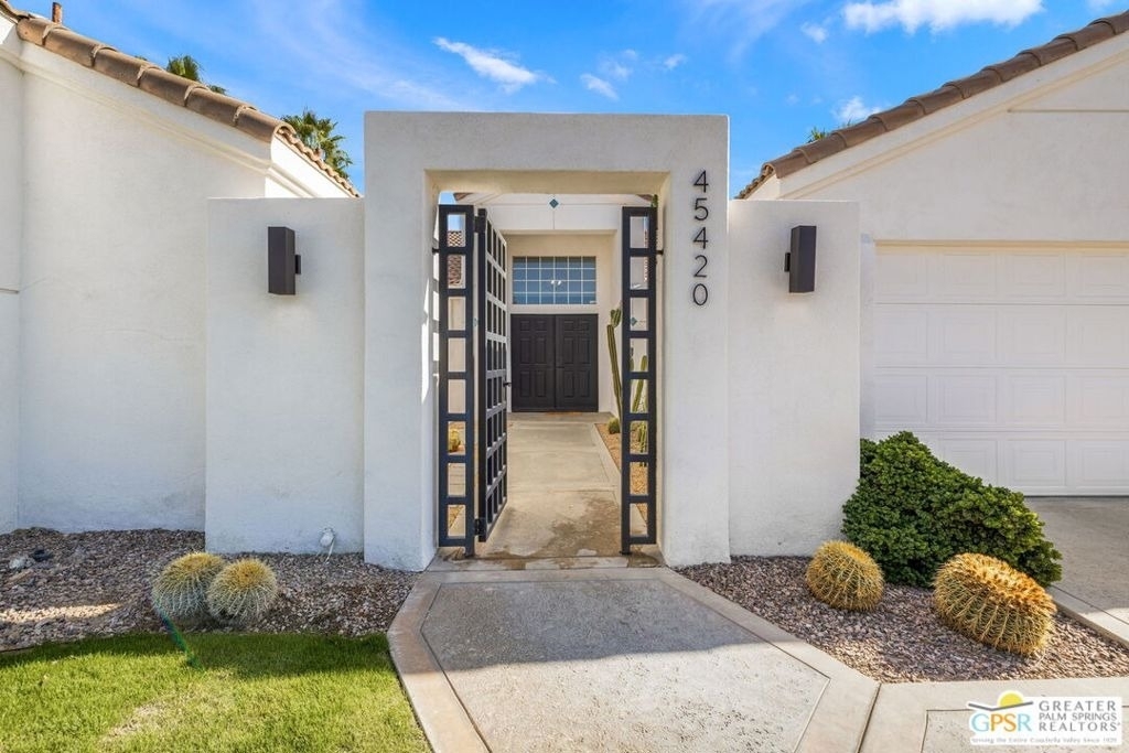 45420 Desert Fox Drive - Photo 14