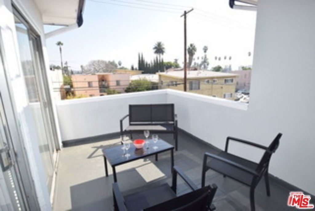 1940 Carmen Avenue - Photo 19