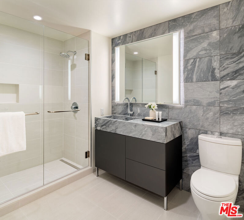 8500 W Sunset - Photo 10