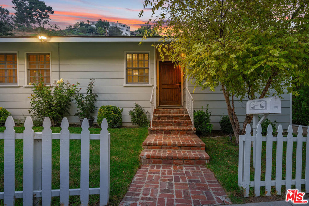 3771 Longview Valley Road - Photo 0