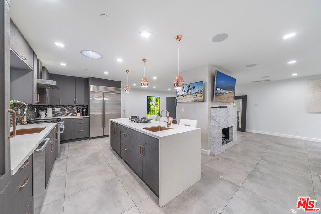 5010 Fulton Avenue - Photo 18