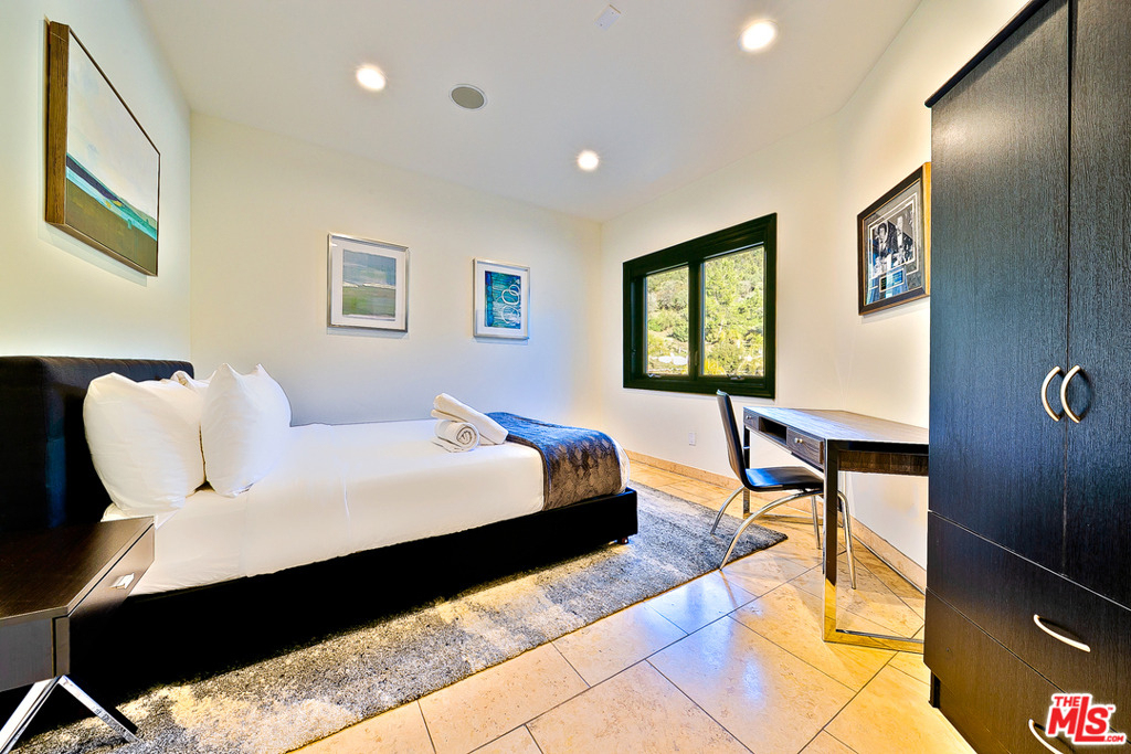 24573 Piuma Road - Photo 31