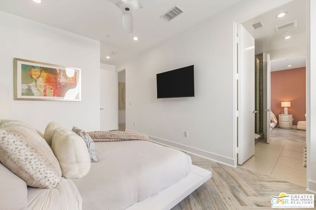 939 Bernardi Lane - Photo 32