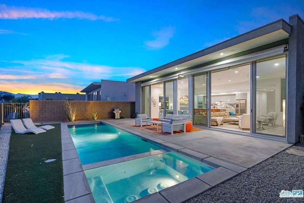 939 Bernardi Lane - Photo 2