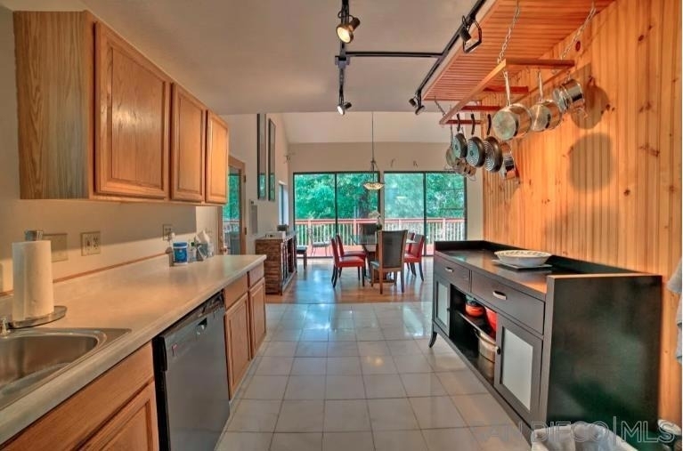 16885 Laurel Road - Photo 8