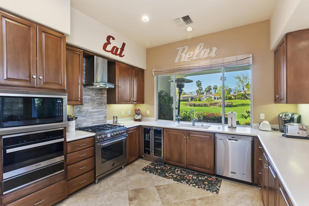 359 Desert Holly Drive - Photo 5
