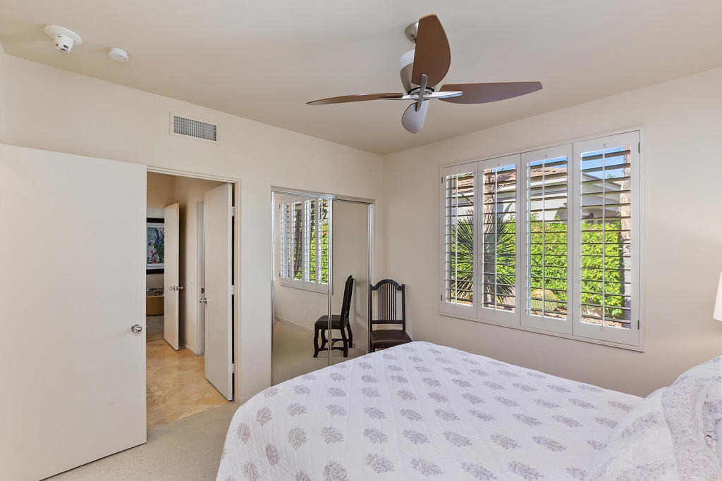 359 Desert Holly Drive - Photo 17