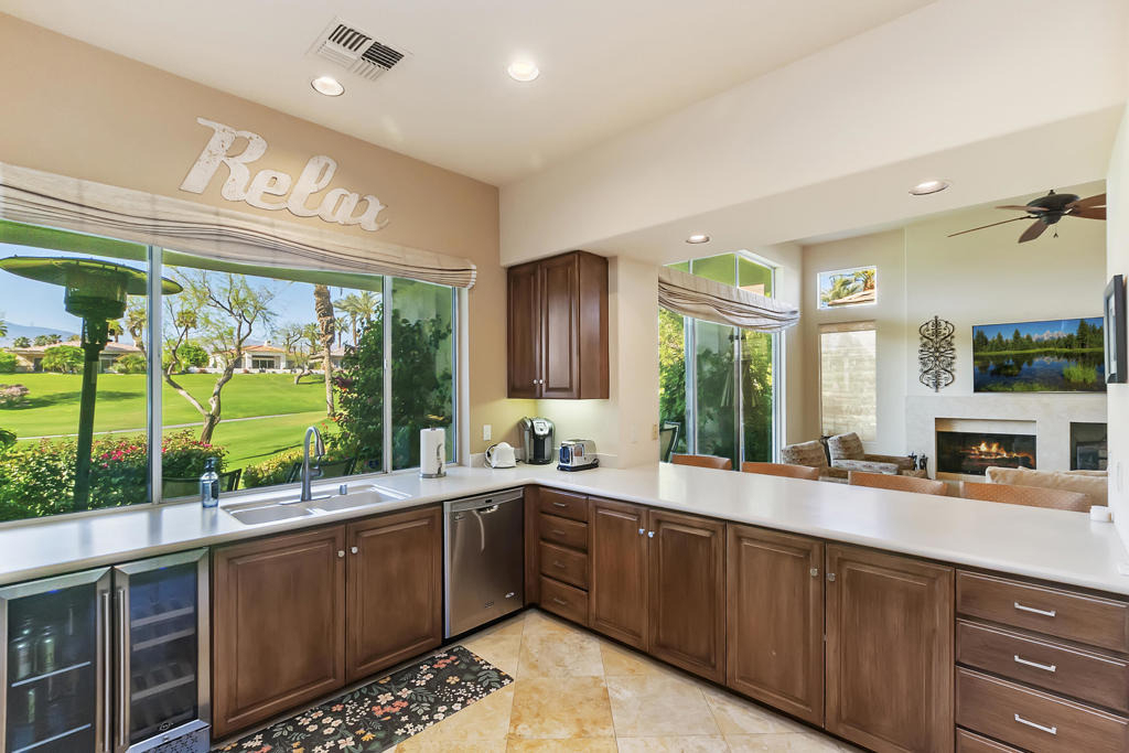 359 Desert Holly Drive - Photo 6