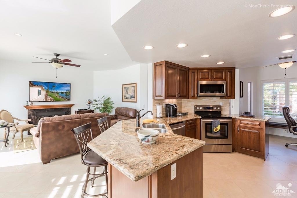 38061 Crocus Lane - Photo 9