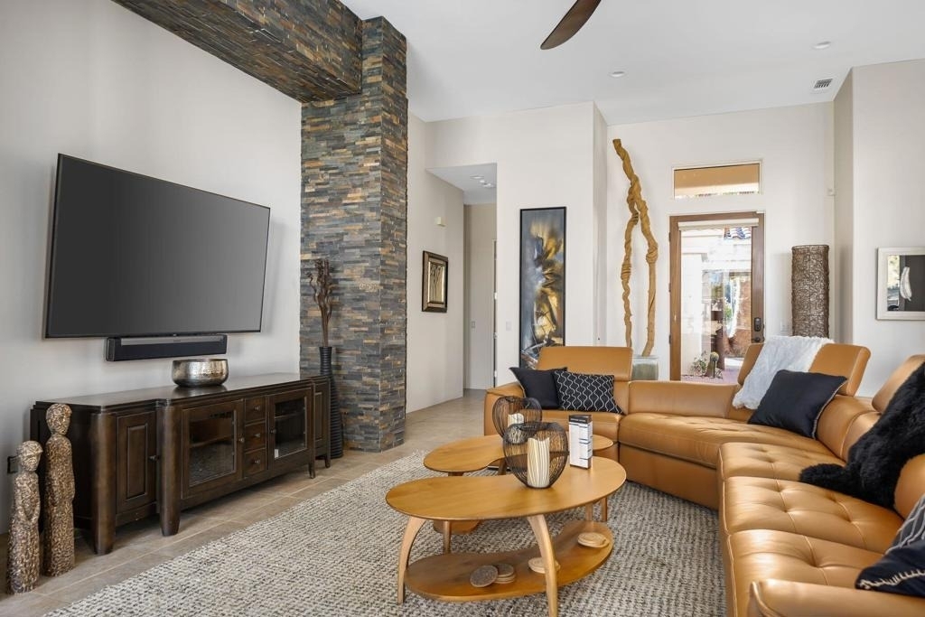 253 Loch Lomond Road - Photo 3