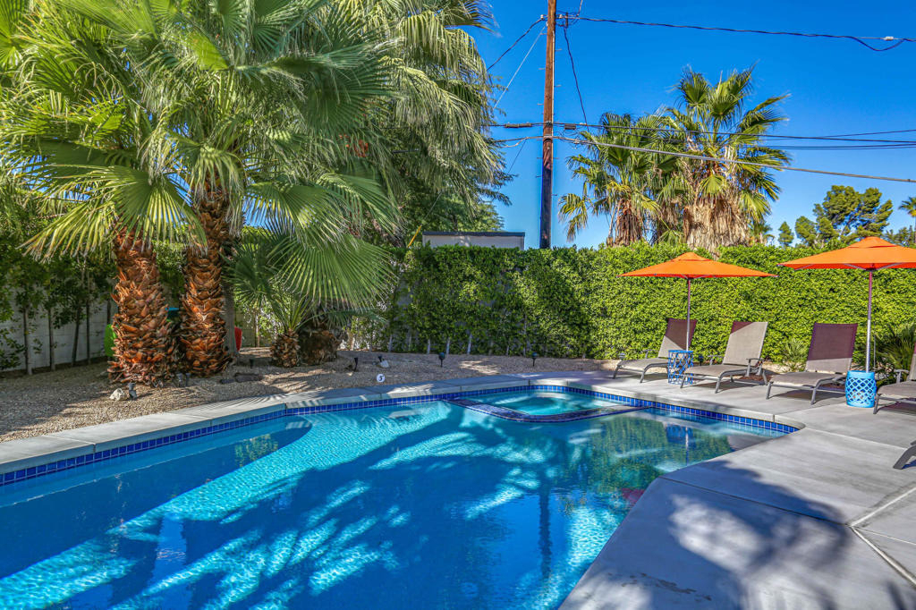 688 E Spencer Drive - Photo 45