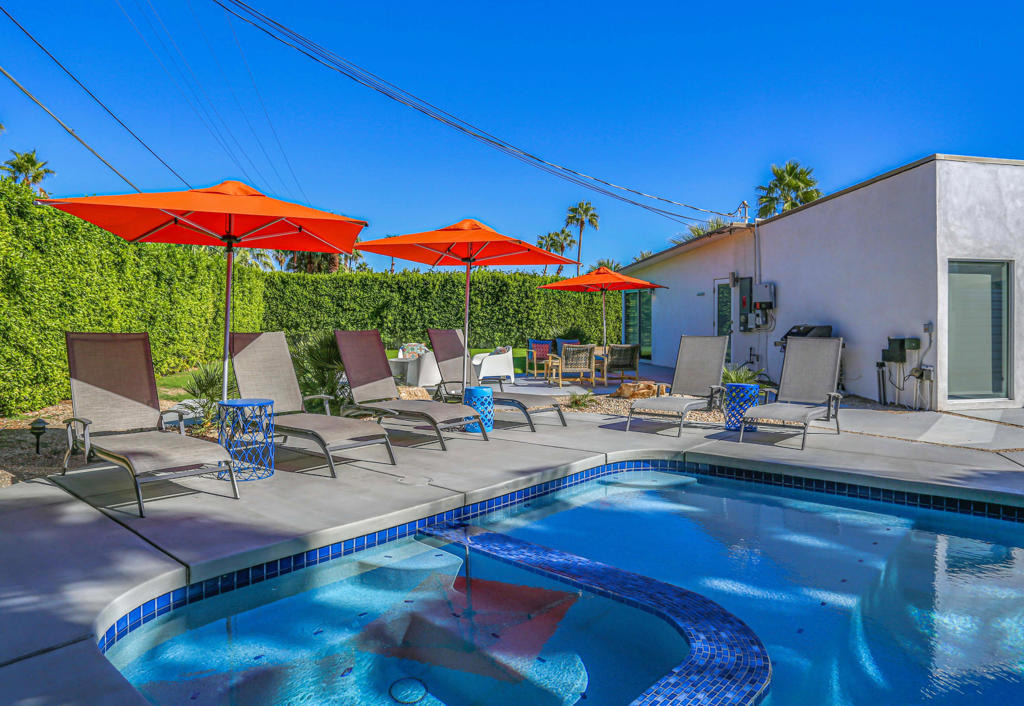 688 E Spencer Drive - Photo 42