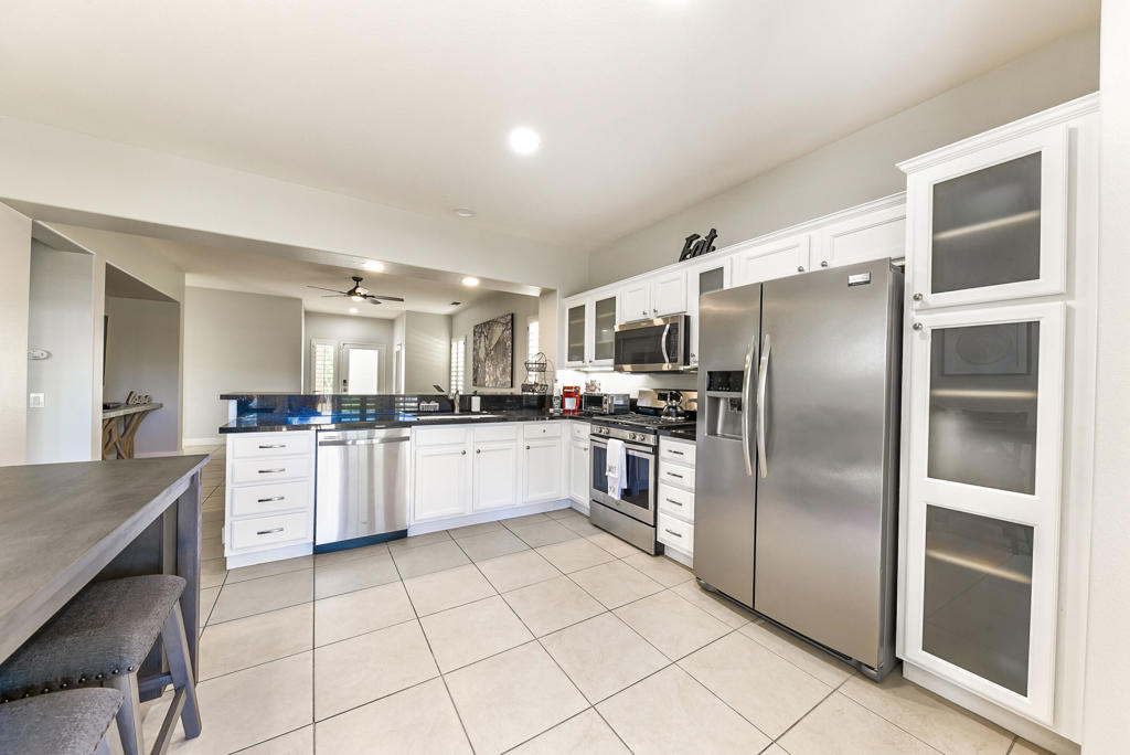 39676 Somerset Avenue - Photo 9