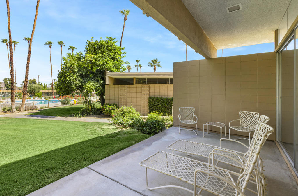 1211 Sandpiper Street - Photo 25