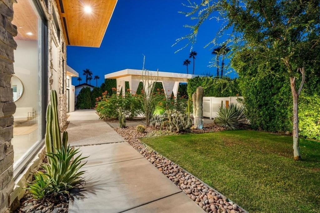 524 E E Miraleste Court Court - Photo 126