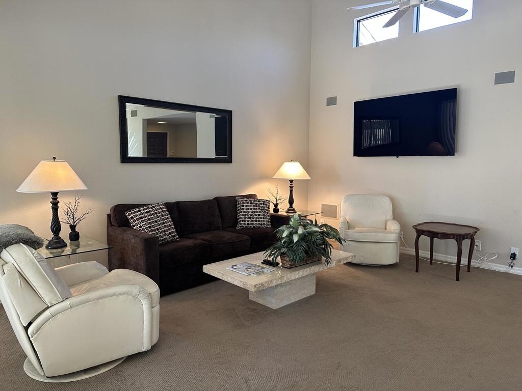 261 Santa Barbara Circle - Photo 3