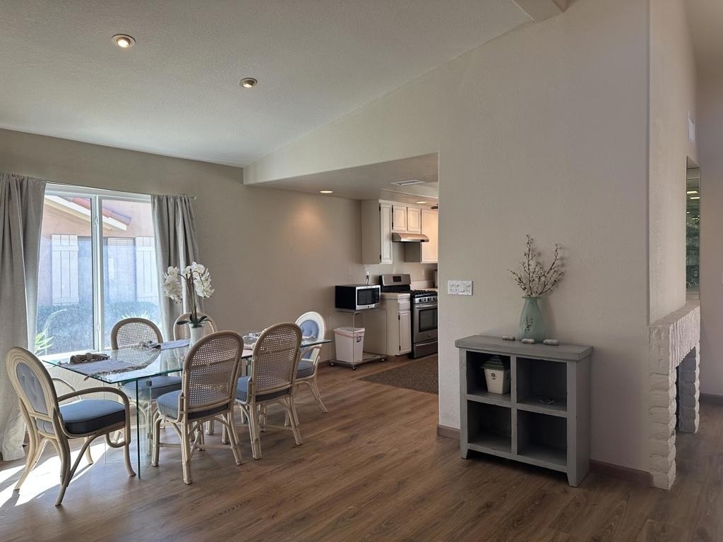 261 Santa Barbara Circle - Photo 4