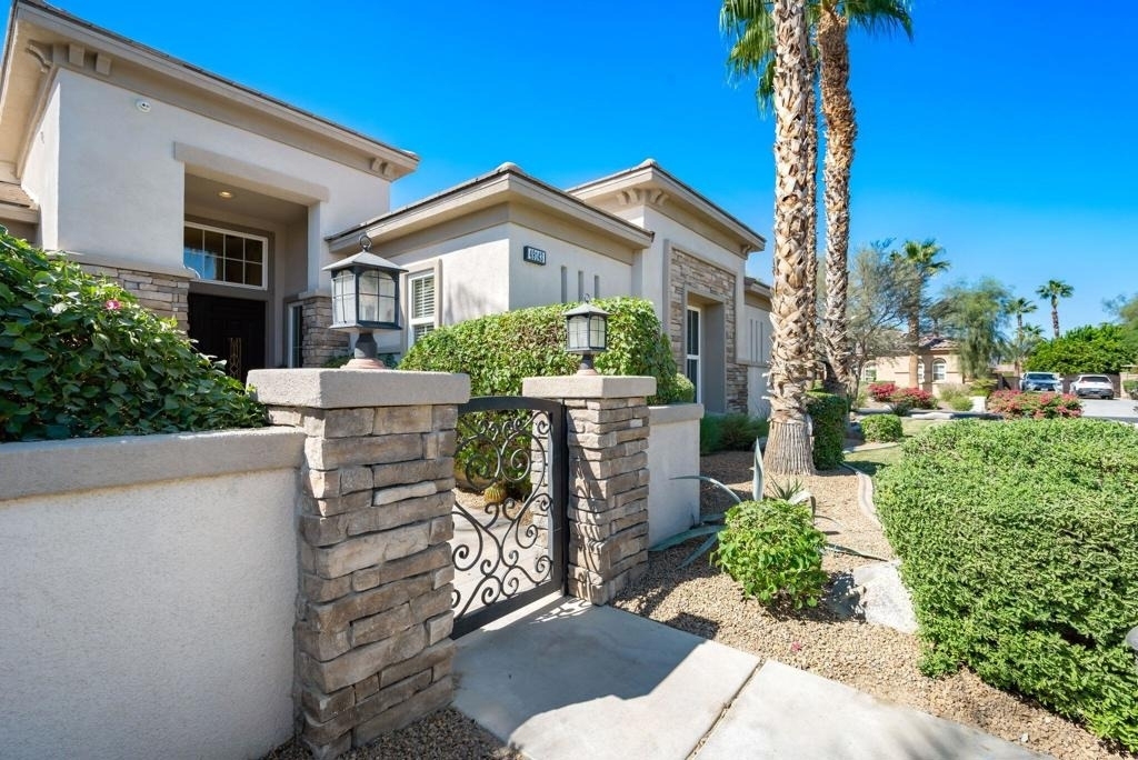 49143 Gila River Street - Photo 11
