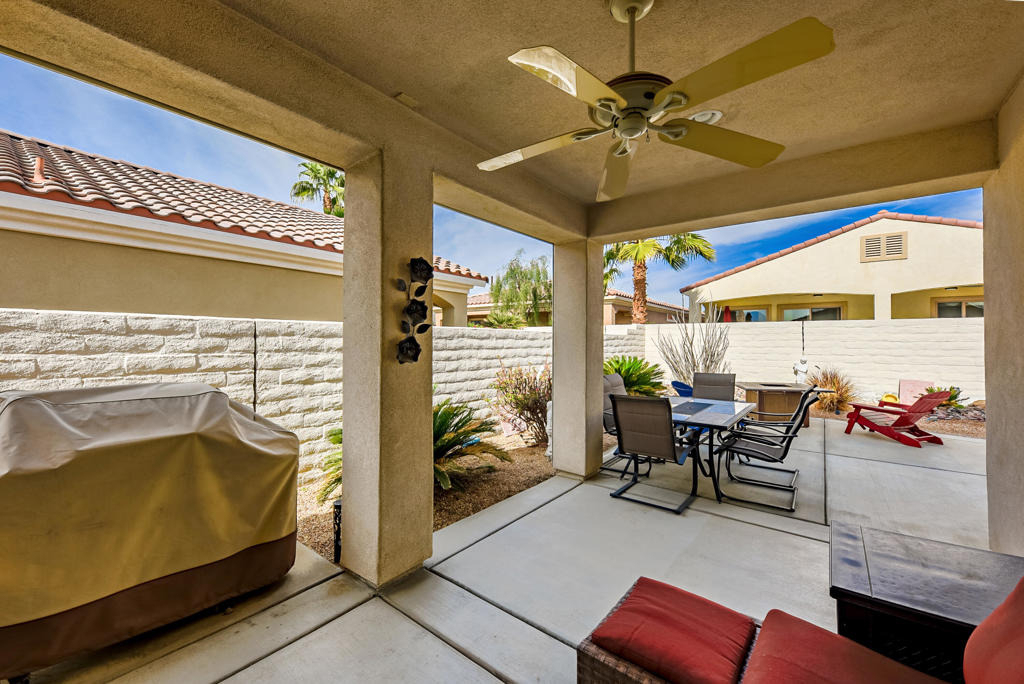 80538 Avenida Camarillo - Photo 22