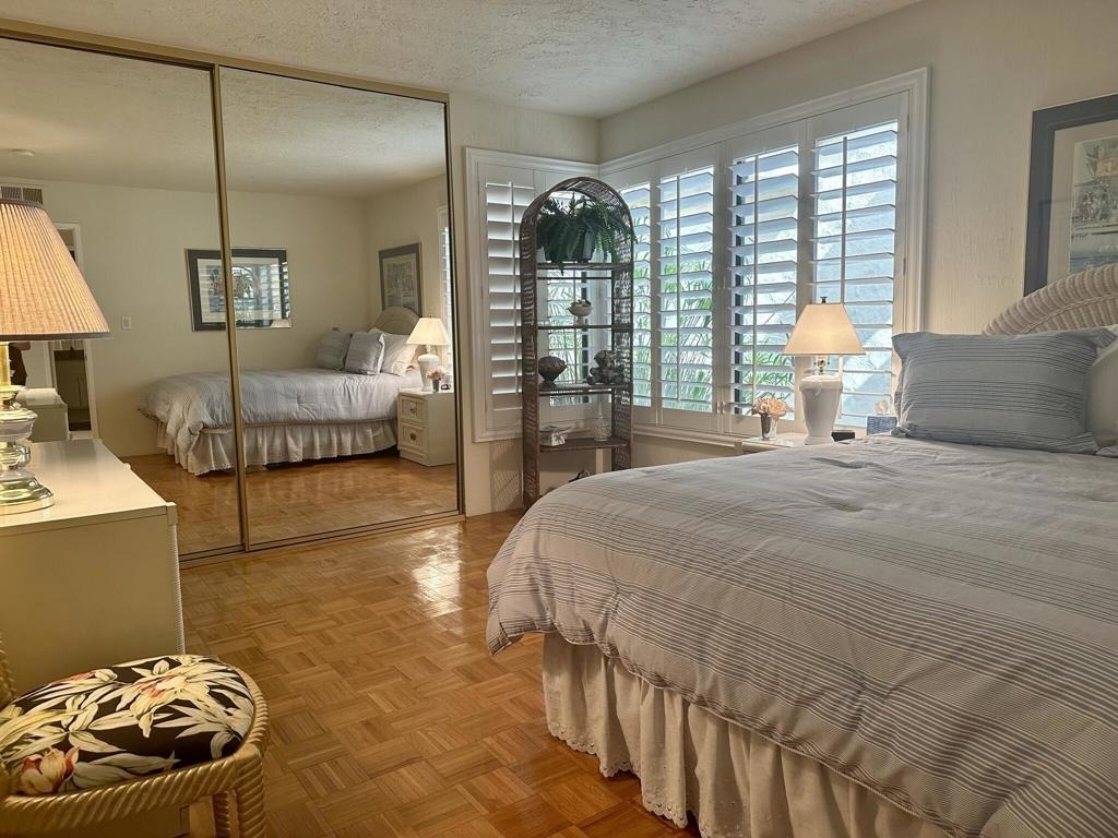 242 Serena Drive - Photo 9