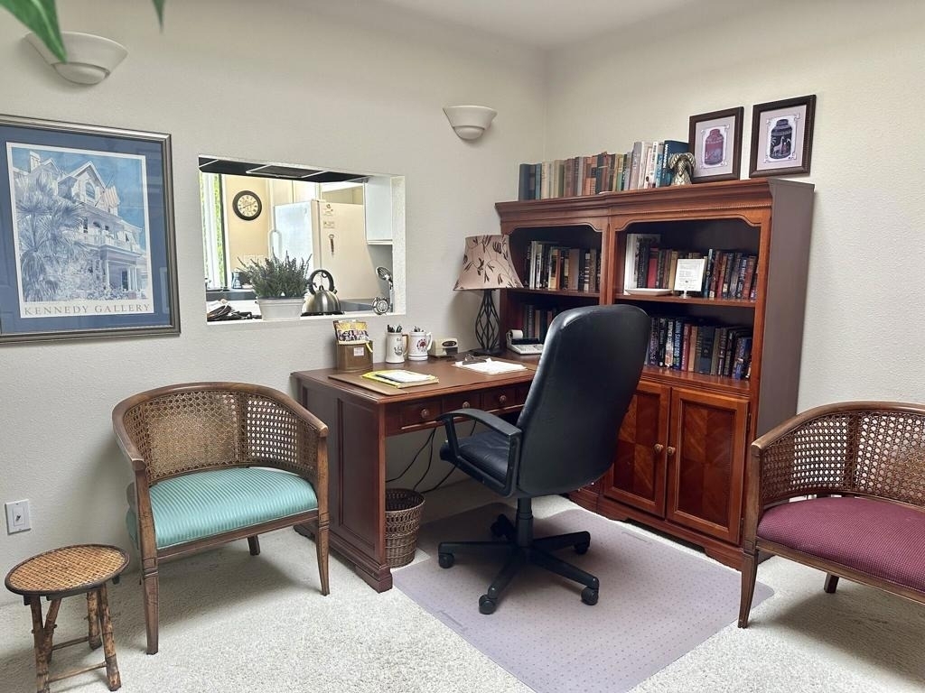 242 Serena Drive - Photo 4